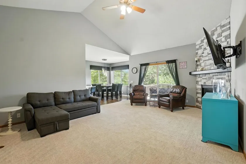 Modern Home in NW Omaha - Image 1