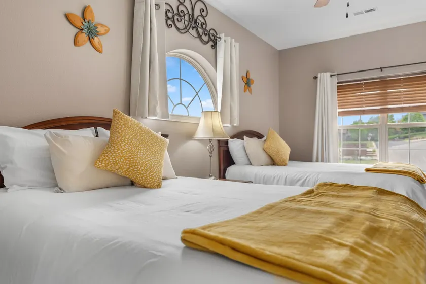 Golf View Luxe at Stonebridge - Image 1