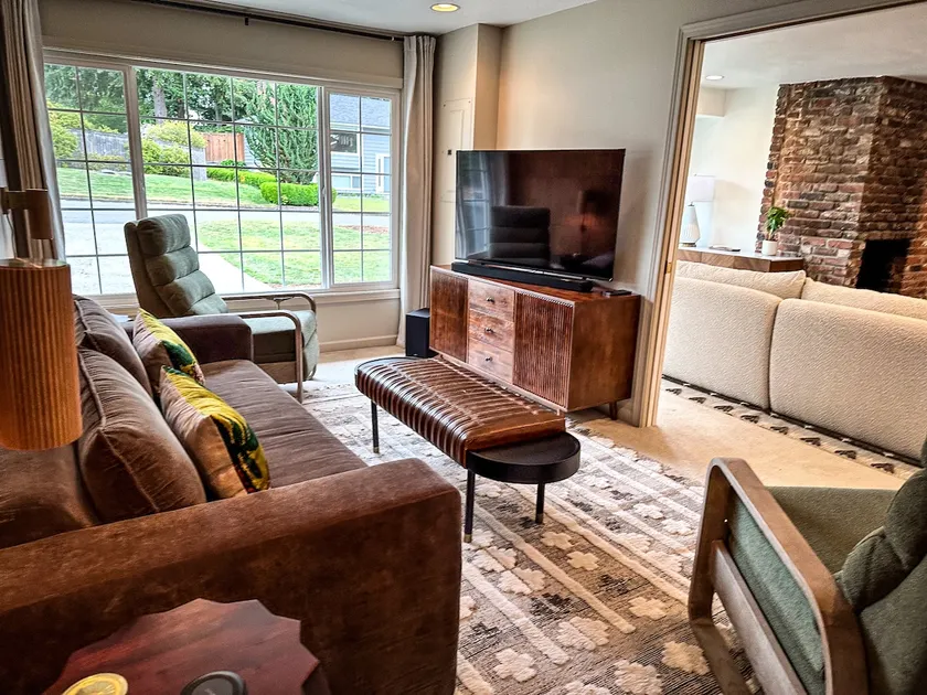 Bellevue - 10 min to lakes, parks, and downtown - Image 1