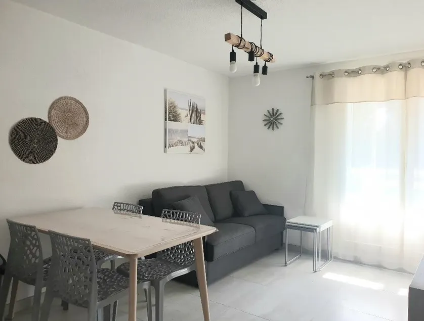 Nice Apartment 3* 400m Beach air-conditioned - Image 1