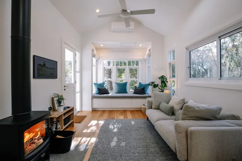 Woodlands Cottage: Leura, Pool table, Fireplace - Image 1