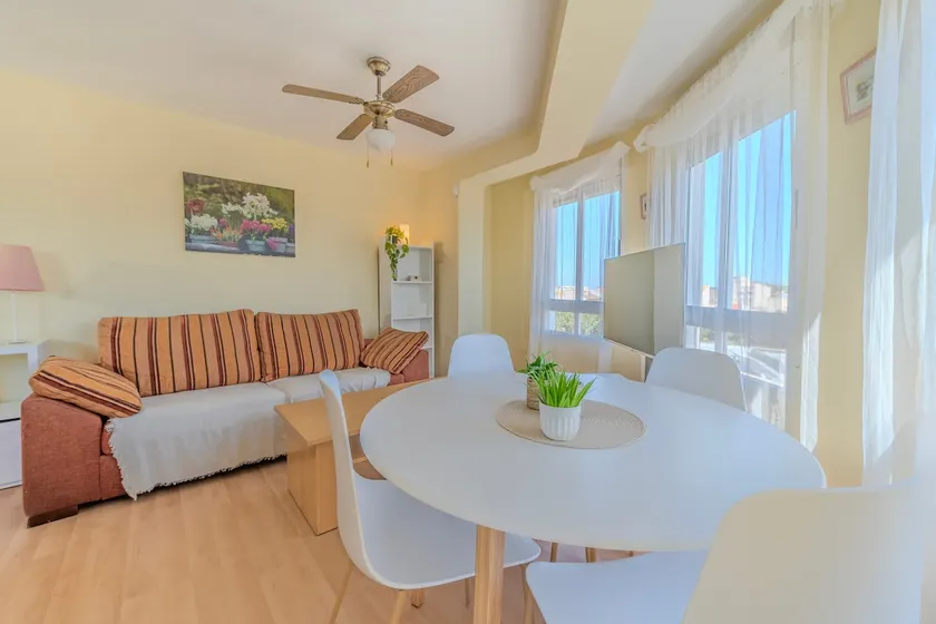 Family apartment near Gandía beach - Image 1