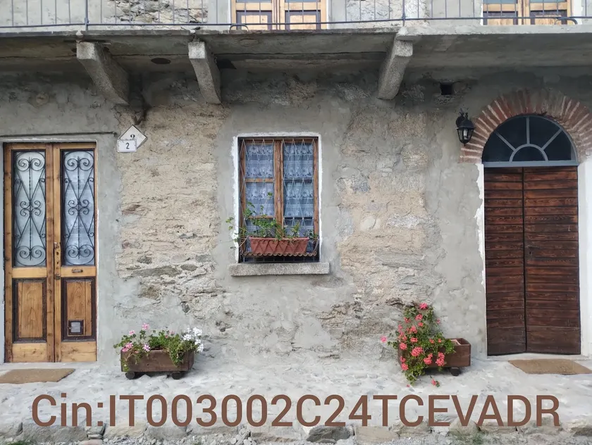 The house in the countryside - Image 1