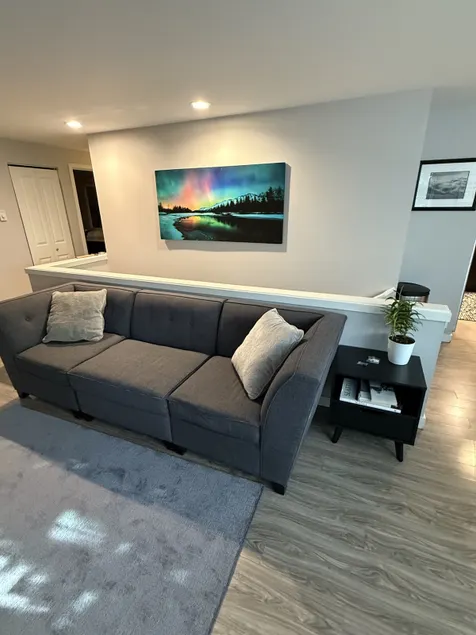 A Cozy & Stylish Stay in Seattle - Image 1