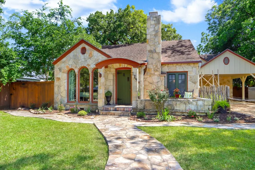 Downtown Boerne, sleeps 4! - Image 1