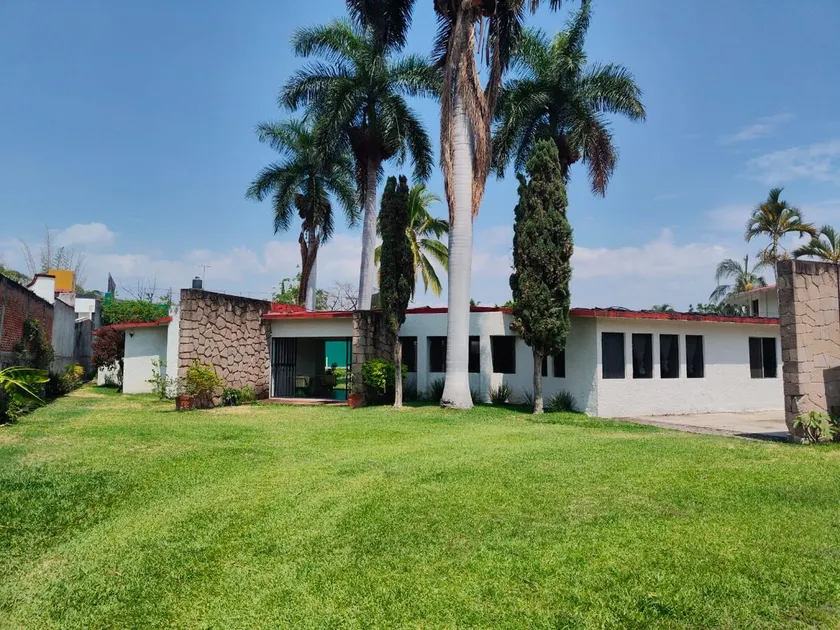 Seyle: Enjoy a large garden, pool and fronton. - Image 1