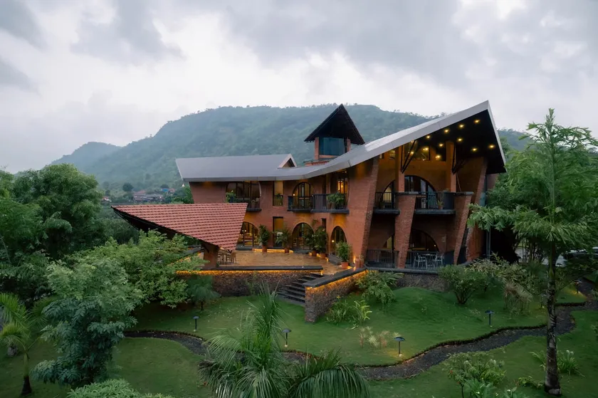 7BR|Architect Villa|StayVista| Pranah @Lonavala - Image 1