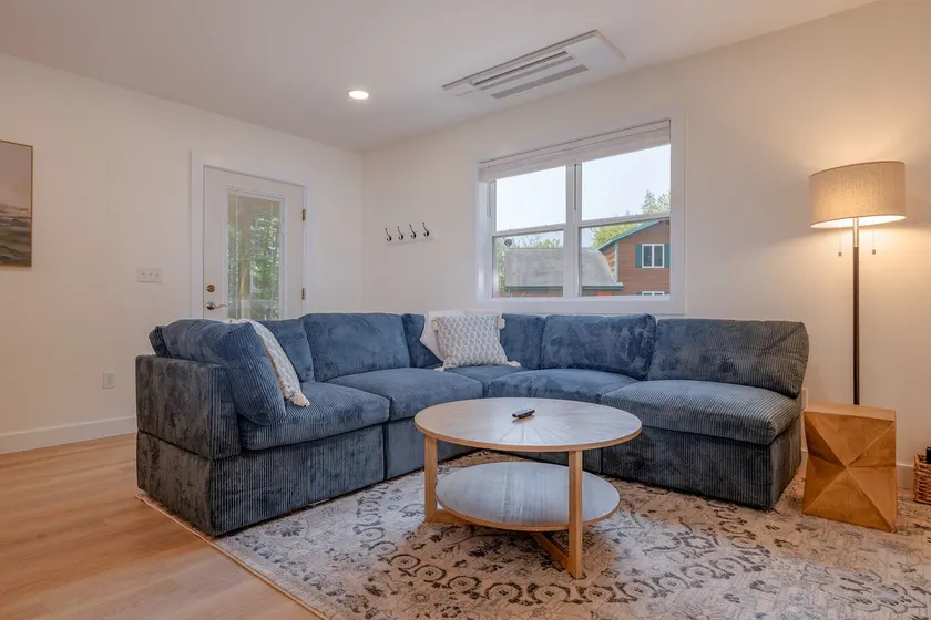 Newly Built 2 BR APT in SWH! [Backside Bungalow] - Image 1