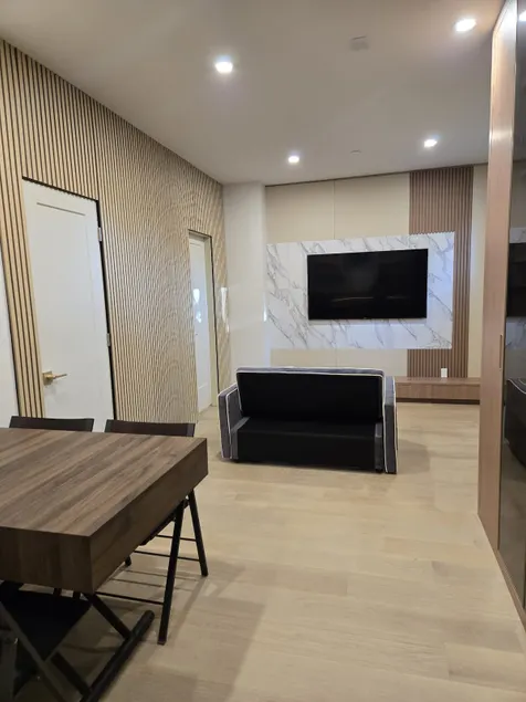 Fully Private Basement 1-Bed, 1-Bath - Image 1