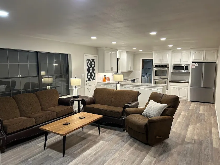 The Nestled Nook - Image 1