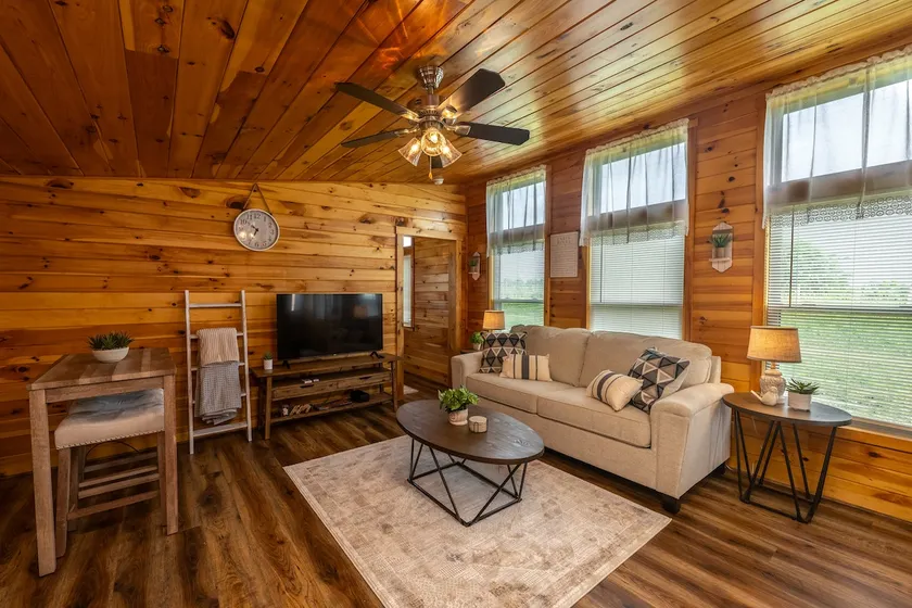 Rustic Mt Sterling Cabin2 Near Downtown Pets OK - Image 1