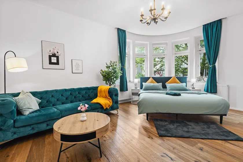 Modern Suite - Central - free Parking - Netflix - Image 1