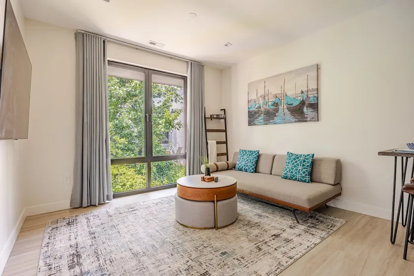 The Potomac Perch-Peaceful Cozy Family Apt - Image 1