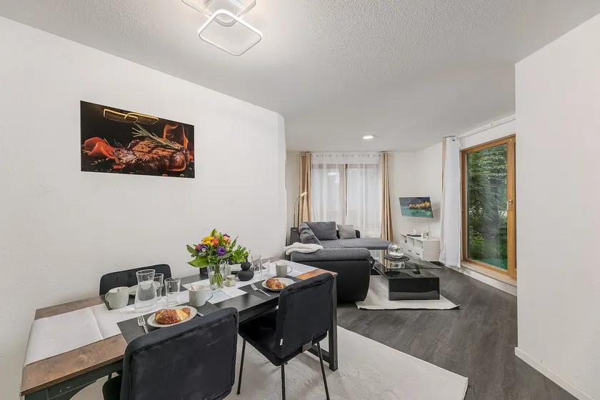 Rob’s Flat: 3BR, Terrace, Sleeps 6, Near Stuttgart - Image 1
