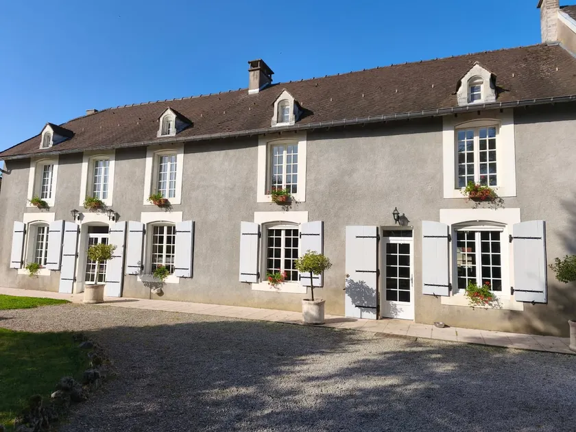 Domaine ”Les Cédres” with heated pool - Image 1