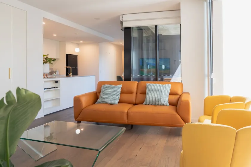 CBD 3BR 2 Free parking apartment CanberraCentre - Image 1