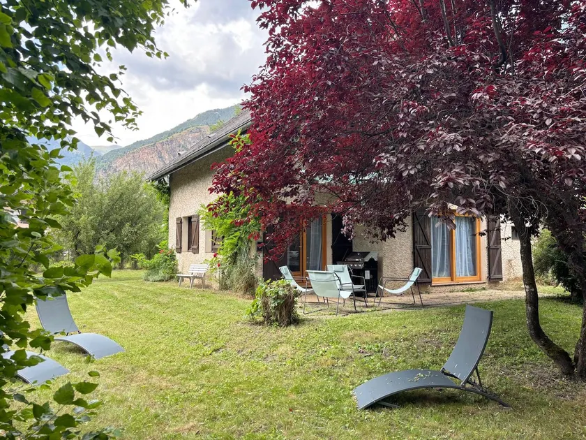 Edelweiss – Independent house with garden - Image 1