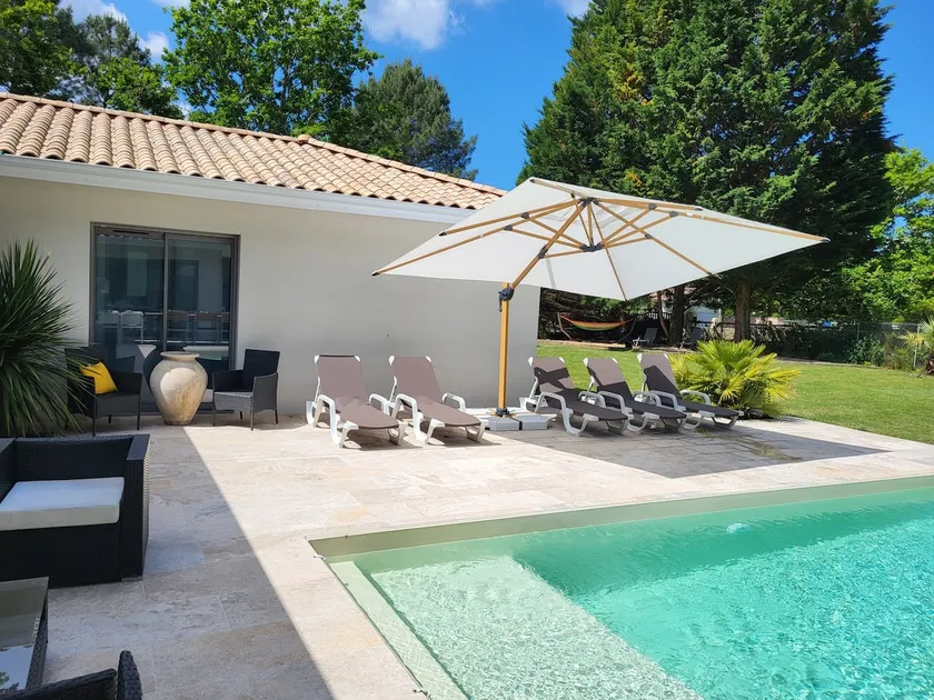 Sunny Villa Nature - Image 1