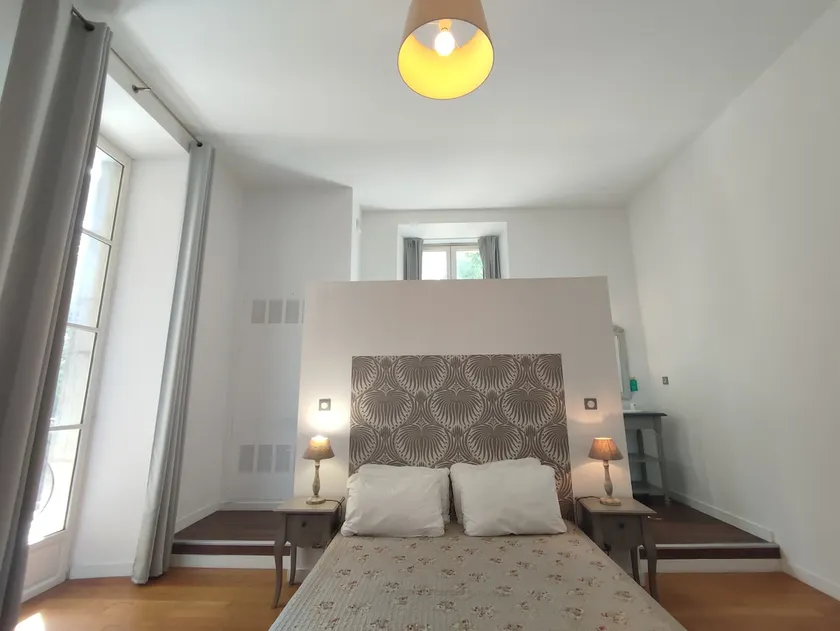 Dream Suite in a Château with Hidden Bath - Image 1