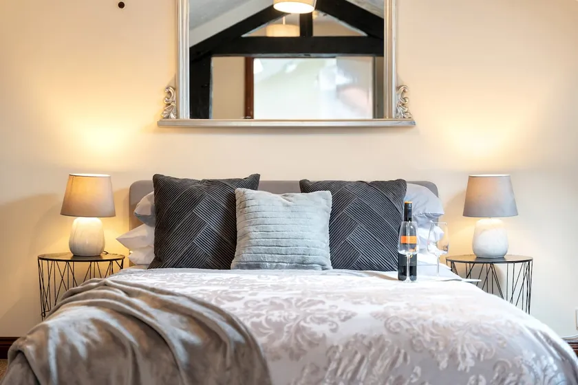 4 Bdr House with TV, Wifi, near Thetford town - Image 1