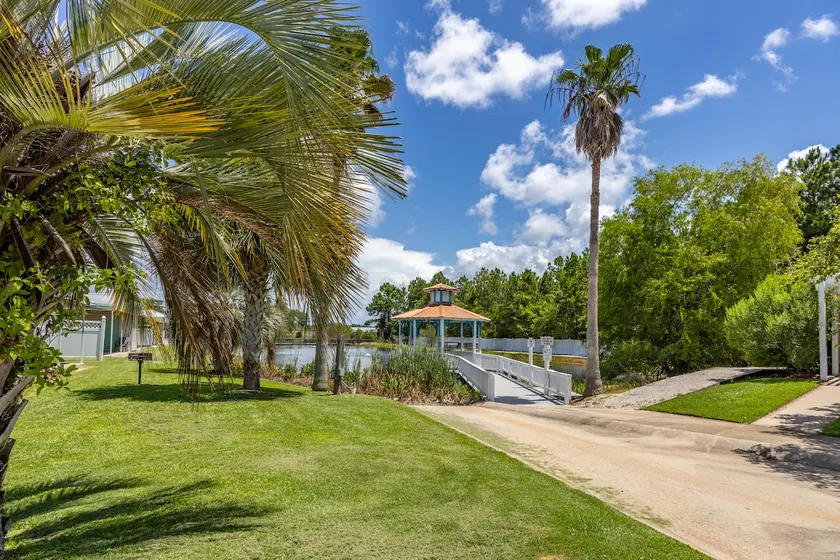 51 Lindsey Lane - Image 1