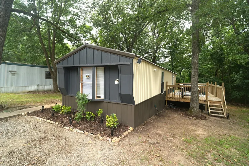 Cozy, Serene Cabin Sleeps 5 - Image 1
