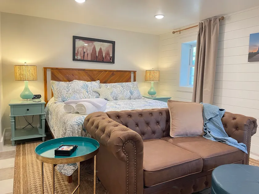 Best OBX Central Location King Bed Studio - Image 1