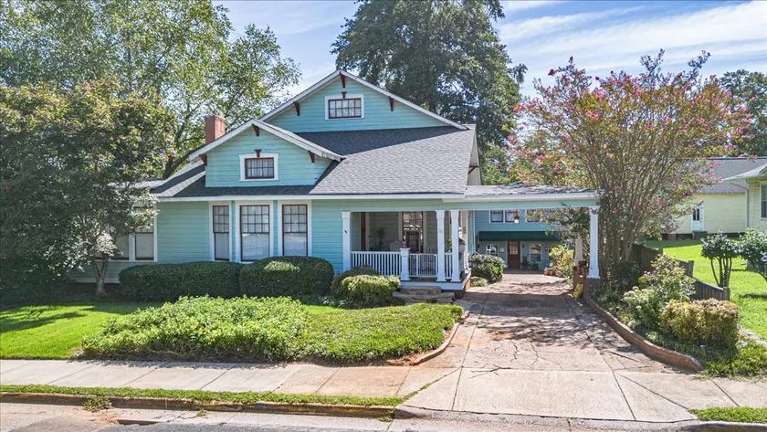 Fabulous Five Points Craftsman - Image 1