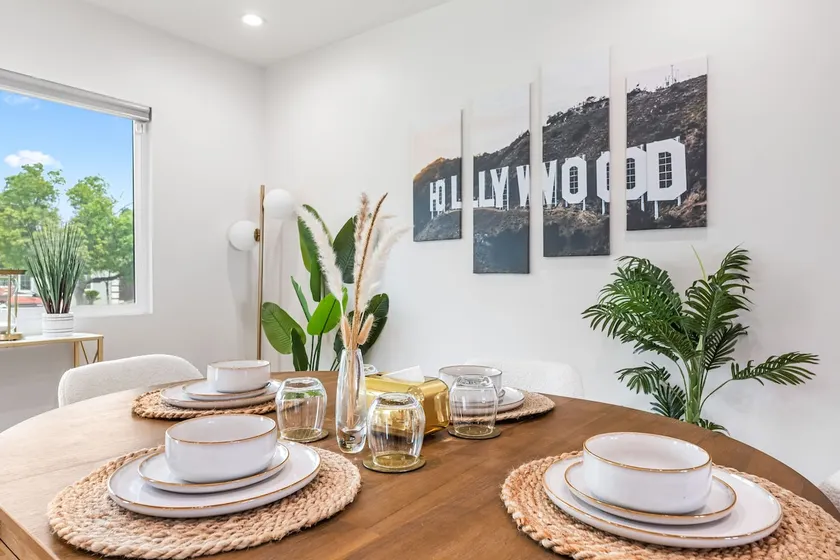 Unique 2BR escape/near Universal/Hollywood airport - Image 1