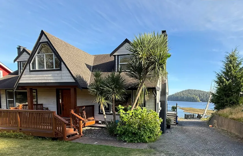 The Ukee Inlet Haven with a view - Image 1
