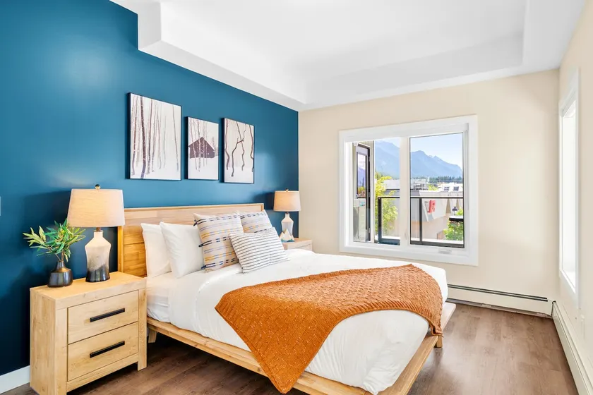 Modern 2BR Golden Retreat w/ BBQ + Stunning Views! - Image 1