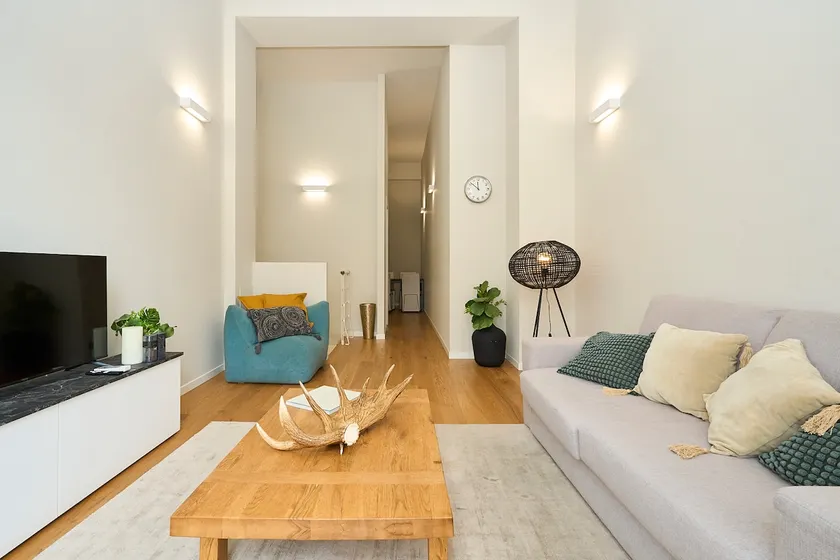 Luxury 3 Bedrooms Near Duomo - Image 1