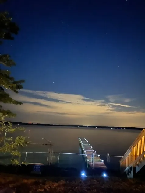 Vacation on the Bay - Image 1