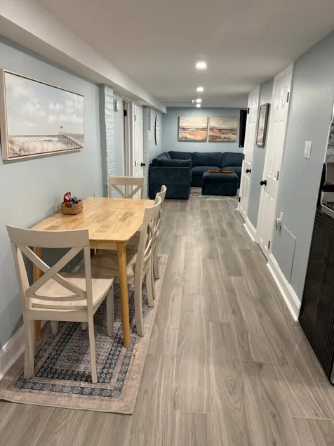 Sandy Bottom | 2bd/1bt | 4 min walk to beach - Image 1