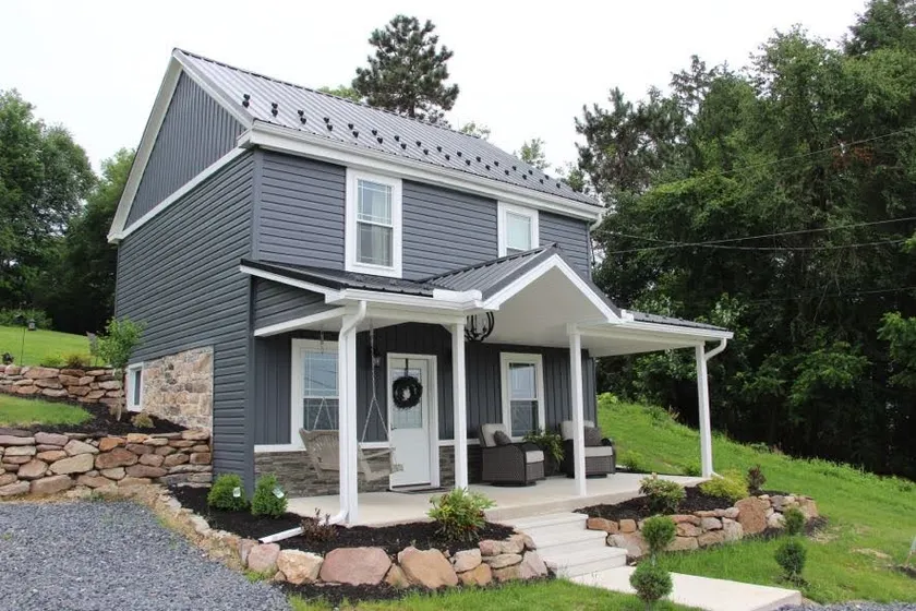 Walnut Hill Cottage - Image 1