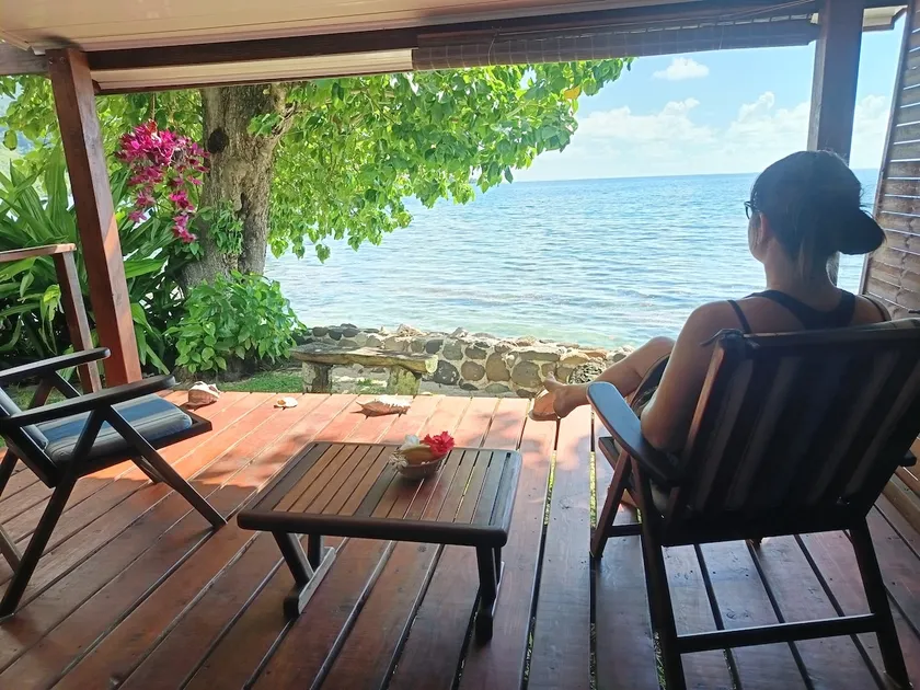 The Pearl of Moorea Fare MOANA ITI lagoon edge - Image 1