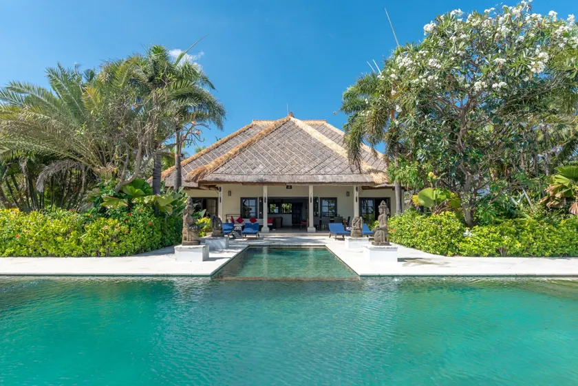 Villa Sali: luxury beach villa with staff! - Image 1