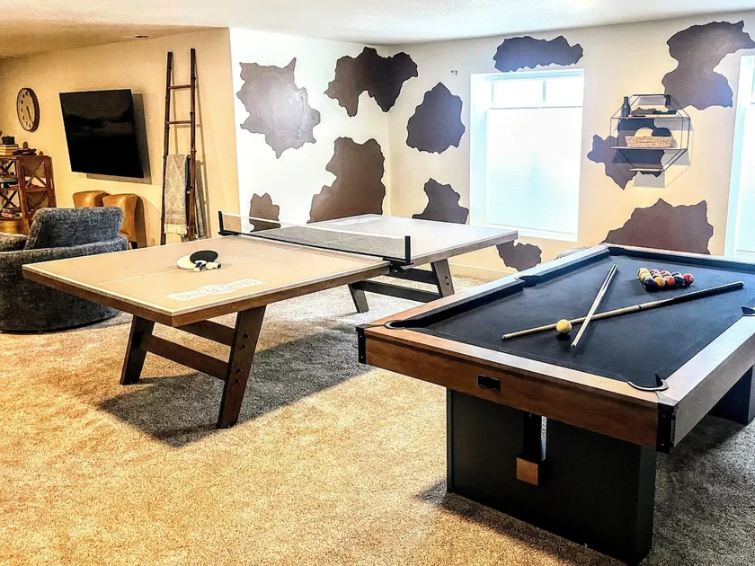 NEW! GameRm–HotTub–TheaterRm–Mtn Views–3000sf–BBQ - Image 1