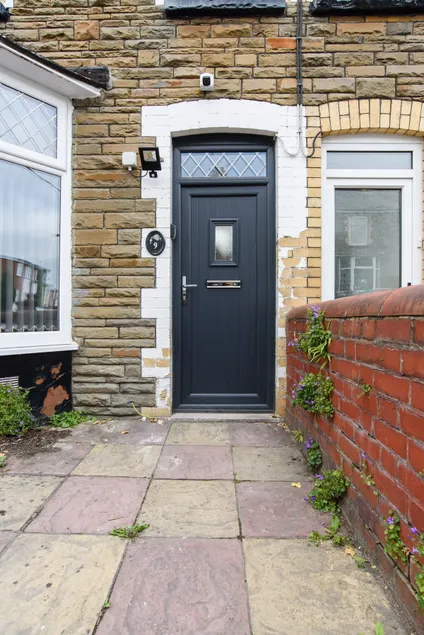 Hengoed House - Image 1