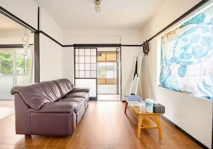 Entire house by the sea | 5 min walk | Pets welcome | Family friendly - Image 1