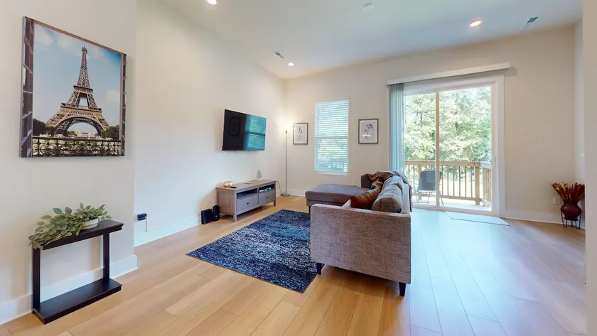 Luxury 3BR New Townhome, Close to Uptown Charlotte - Image 1