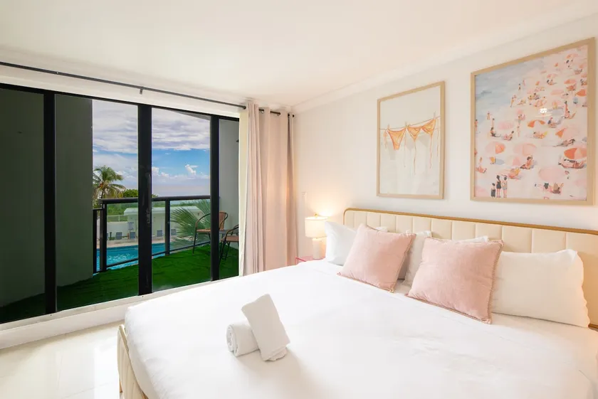Beachfront - 2 Bedroom, Ocean View Townhouse - Image 1