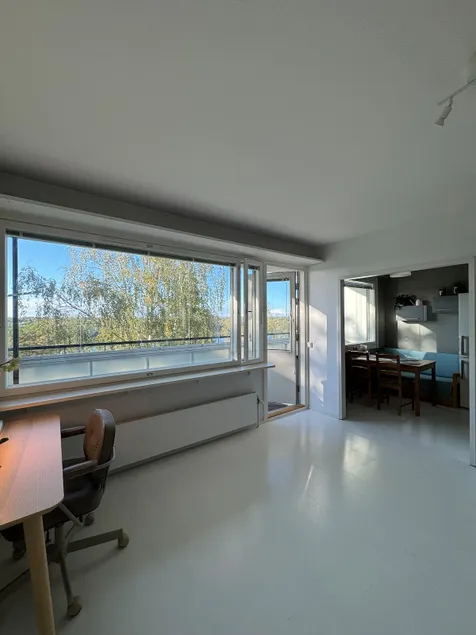 LAKE HOUSE with best scenic views in Helsinki area - Image 1