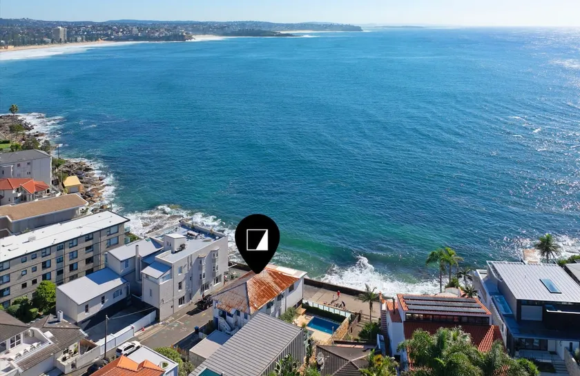 Manly Beach Studio - Image 1