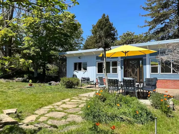 Sunny Inverness Home • Walk to Beach • Kids Yard! - Image 1