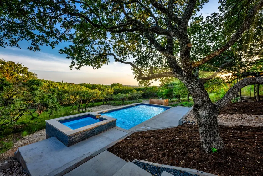 Luxury Austin Getaway | Pool | Fire Pit | Hot Tub - Image 1