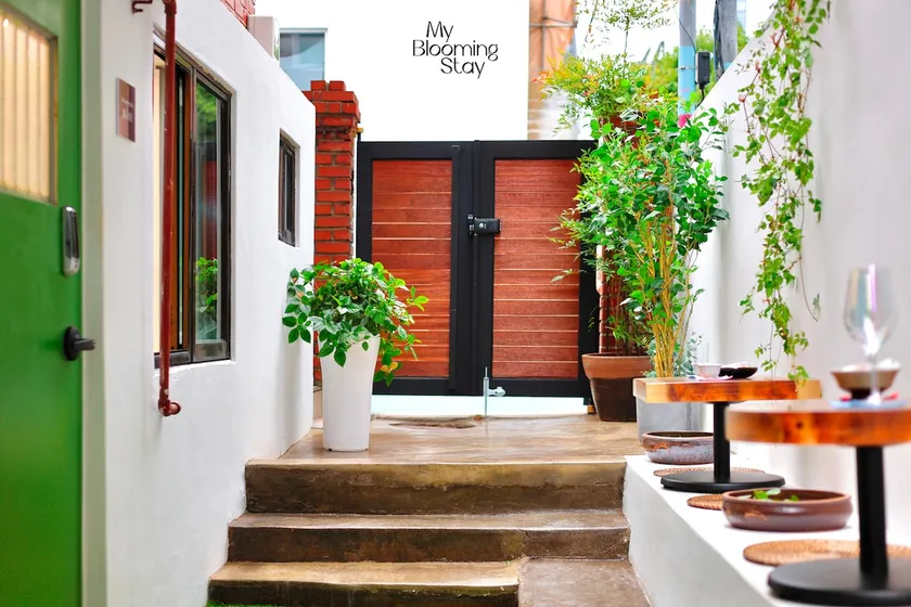 Hongdae & Riverside | 2Room | K-Drama | Unit 102 - Image 1