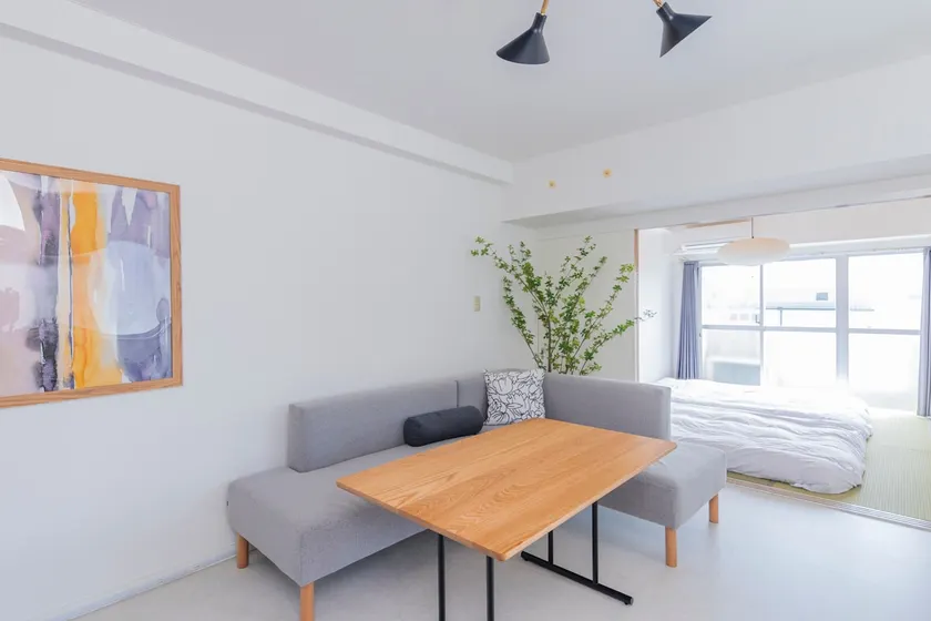 Haru's apartment with new designer furniture, elevator, 5-minute walk to Oshima Station, 401 - Image 1