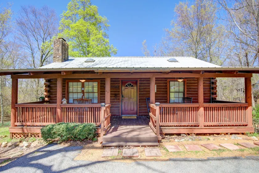 Hines Gap Hideaway-Mins from Callaway & FDR - Image 1