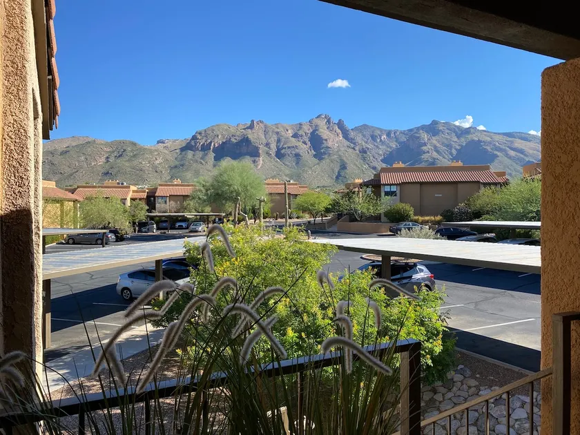 Prime Location •Walkable •Views •Hikes •Pool/Spa - Image 1